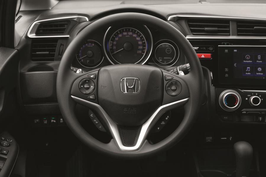  Honda Jazz 2015 года  (фото 16 из 34)